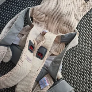 Baby Carrier - Image 2