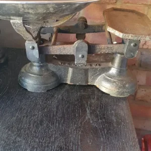 Vintage scales - Image 5