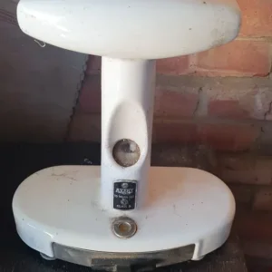 Vintage scales - Image 8