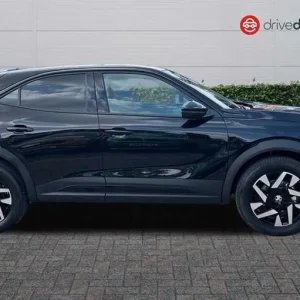 2025 Vauxhall Mokka 1.2 Turbo 136 Griffin 5dr Hatchback Petrol Manual - Image 2