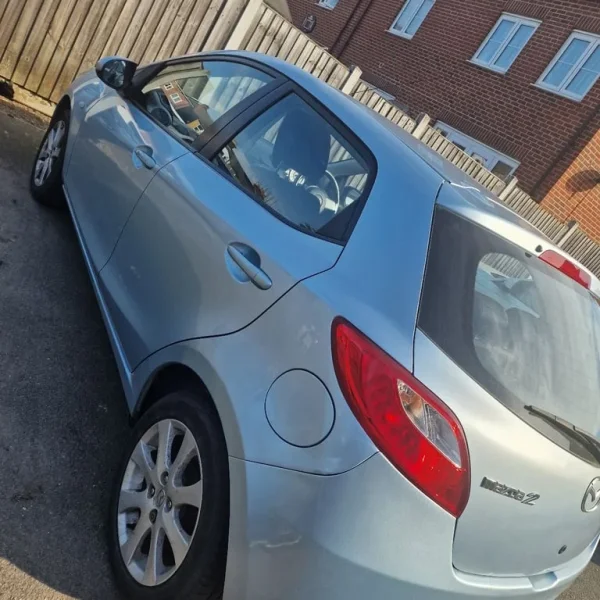 2008 Mazda 2 Hatchback Manual 5-door