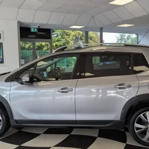 2017 Peugeot 2008 1.2 PureTech 110 Allure 5dr MANUAL PETROL 46000 MILES HATCHBACK Petrol Manual - Image 4