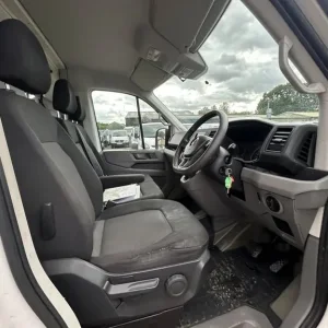 2019 Volkswagen Crafter Crafter CR35 Startline TDI Auto Fridge DIESEL Automatic - Image 6