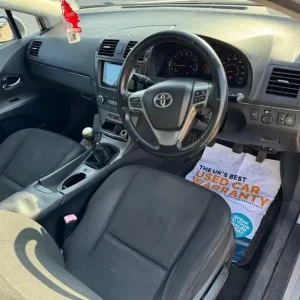 2009 Toyota Avensis Avensis Tr Valvematic Saloon Petrol Manual - Image 5