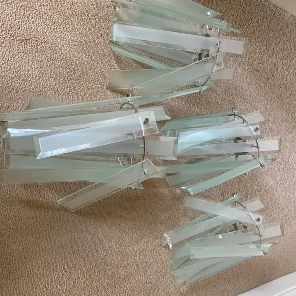 Set of 4 matching glass lampshades lightshades