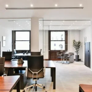 *Bank* Private Serviced Offices: Units from 2 to 60 desks for rent EC2 - Image 2
