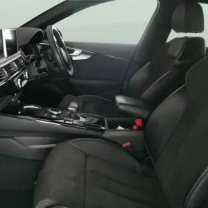 2019 Audi A4 Avant 2.0 TFSI 40 Black Edition Estate 5dr Petrol S Tronic Euro 6 (s/s) (190 ps) Est... - Image 4