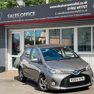 2014 Toyota Yaris 1.5 VVT-h Icon Hatchback 5dr Petrol Hybrid E-CVT Euro 6 (101 ps) Hatchback Petr...