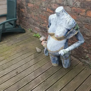 Quirky Manequinn - Image 2