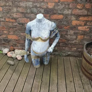 Quirky Manequinn - Image 3