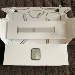 Apple Watch series 9 stainless steel 45MM cellular - Image 2