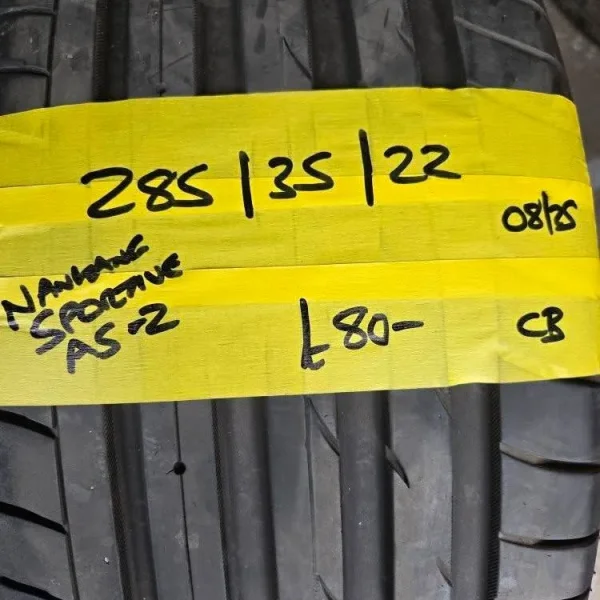 285 / 35 / 22 NANKANG SPORTIVE AS-2 TYRE