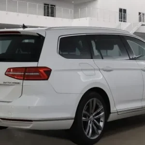 2016 Volkswagen Passat 2.0 TDI BlueMotion Tech GT Estate 5dr Diesel DSG Euro 6 (s/s) (150 ps) Est... - Image 3