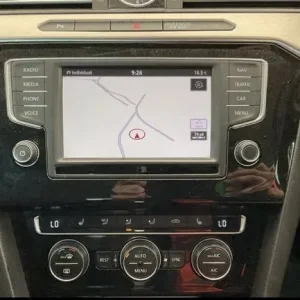 2016 Volkswagen Passat 2.0 TDI BlueMotion Tech GT Estate 5dr Diesel DSG Euro 6 (s/s) (150 ps) Est... - Image 5