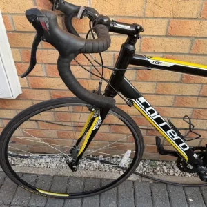 carrera road bike - Image 3