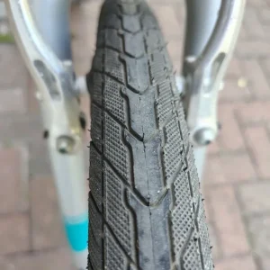 Ladies Raleigh Edale Hybrid Bike Womens Road and Trail Bicycle Step-Thru Cycle - Image 2