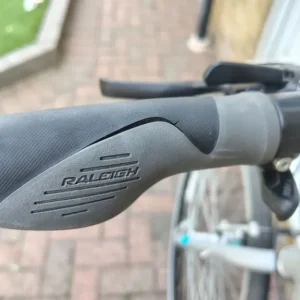 Ladies Raleigh Edale Hybrid Bike Womens Road and Trail Bicycle Step-Thru Cycle - Image 3