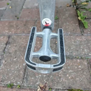 Ladies Raleigh Edale Hybrid Bike Womens Road and Trail Bicycle Step-Thru Cycle - Image 7