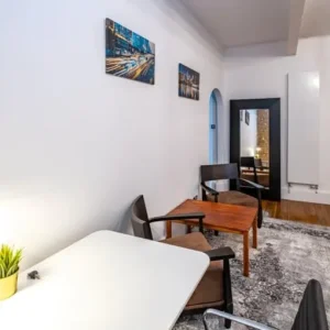 Converted Coffee Factory | City Centre | Zone 1 Old Street | Shoreditch | WALK IN WARDROBE | PARKING - Image 3