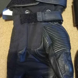Triumph Drysdale Gortex Gloves Large - Image 4