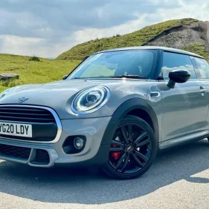 2020 MINI Hatch 1.5 Cooper Sport Euro 6 (s/s) 3dr HATCHBACK Petrol Manual - Image 4