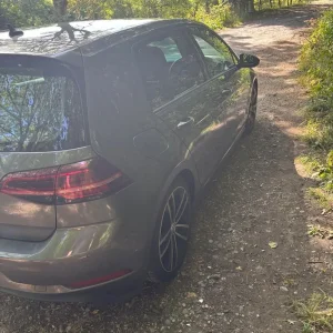 Volkswagen, GOLF, Hatchback, 2017, Semi-Auto, 1968 (cc), 5 doors - Image 4