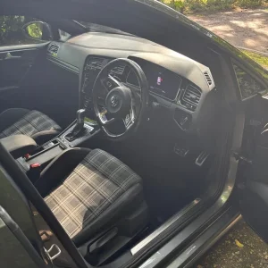 Volkswagen, GOLF, Hatchback, 2017, Semi-Auto, 1968 (cc), 5 doors - Image 6