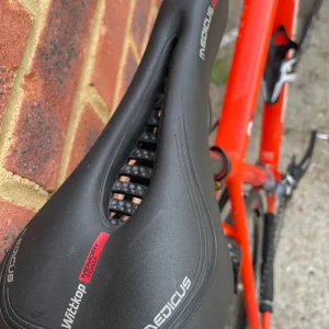 TREK 1.1 series road bike - Image 2