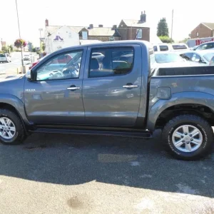 TOYOTA HILUX 2.5 D-4D HL3 2012 - Image 3