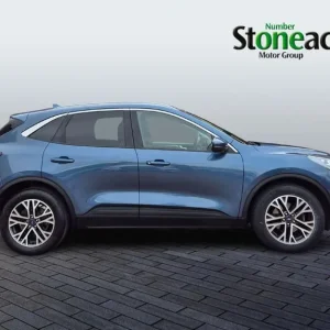 2022 Ford Kuga Kuga Titanium 5 Door 1.5L EcoBlue 120PS FWD 6 Speed Manual HATCHBACK Diesel Manual - Image 2