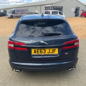 2013 Jaguar XF 3.0d V6 S Portfolio 5dr Auto ESTATE Diesel Automatic - Image 5