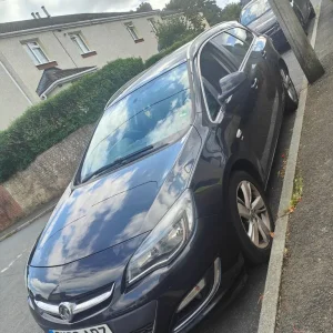 Vauxhall, ASTRA, Estate, 2013, Manual, 1598 (cc), 5 doors - Image 2