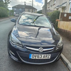 Vauxhall, ASTRA, Estate, 2013, Manual, 1598 (cc), 5 doors - Image 3