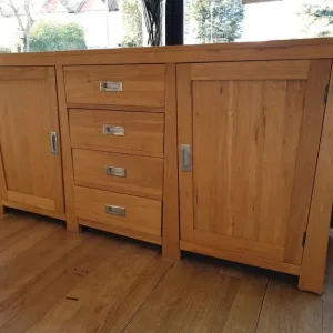 Solid Oak Sideboard with 2 Doors and 4 Drawers - Image 6