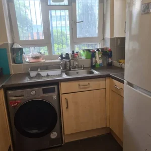 Spacious & Cosy Double Room for Rent – N4 1QZ - Image 2