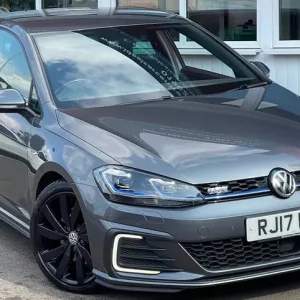 2017 Volkswagen Golf 1.4 TSI 8.7kWh GTE Advance Hatchback 5dr Petrol Plug-in Hybrid DSG Euro 6 ( ... - Image 3