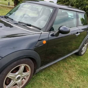 AUTOMATIC Mini, HATCHBACK, 2008, Semi-Auto, 1560 (cc), 3 doors - Image 2