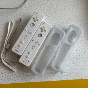 Nintendo Wii Bundle - Image 6