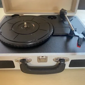 Reka Vintage Suitcase Turntable 82714 - Image 2