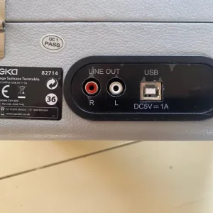 Reka Vintage Suitcase Turntable 82714 - Image 3