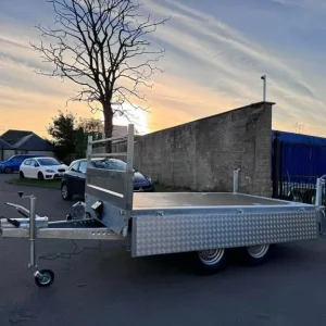 BRAND NEW 10FT X 6FT TWIN AXLE 3 WAY ELECTRIC TIPPER 3500KG - Image 3