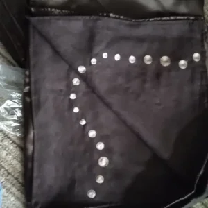 Faux Throws - Image 2