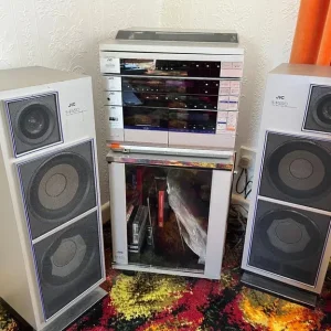 rare vintage JVC stacked stereo system / record and cassette players & two speakers - open to offers