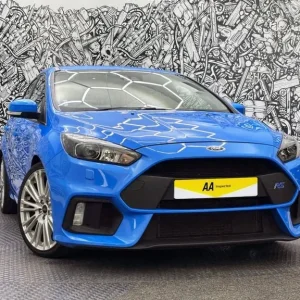 2017 Ford Focus 2.3T EcoBoost RS Hatchback 5dr Petrol Manual AWD Euro 6 (s/s) (350 ps) Hatchback ... - Image 4