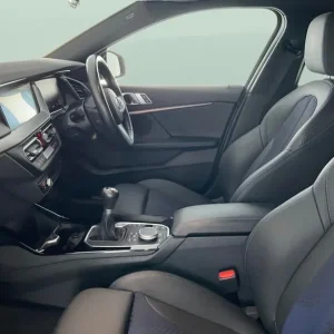 2022 BMW 1 Series 1.5 118i M Sport (LCP) Hatchback 5dr Petrol Manual Euro 6 (s/s) (136 ps) - Hatc... - Image 4