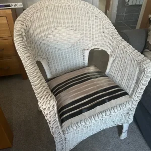 White Rattan Chair - Image 3