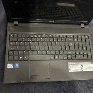 Acer Aspire 5742Z Laptop, Laptop only no charger - Image 4