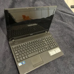 Acer Aspire 5742Z Laptop, Laptop only no charger