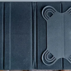 SANDSTROM S10UTB16 Leather Tablet Case - Black - Image 3