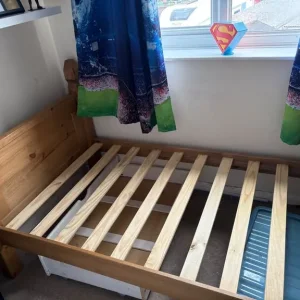 Pine single bed - Image 3